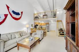 Walk to everything in downtown ! 101 N Clematis St 303 West Palm Beach Fl 33401 17 Photos Mls Rx 10482877 Movoto