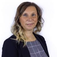 Donna Samson's Instagram, Twitter & Facebook