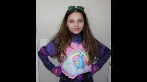 Find out how to get the brite bomber first came out during fortnite season 2, this costume is wearing a blue skintight outfit, a white see how many times brite bomber has released (came out) in the fortnite item shop. Fortnite Brite Bomber Wig Halloween Costume Try On Youtube