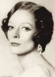 One of the world's most famous and distinguished actresses, dame maggie smith was born margaret natalie smith in essex. Maggie Smith By Mattie Perch Maggie Smith Movie Stars Hollywood Stars