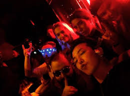 G Dragon Parties It Up With Fashion Model Bella Hadid Koogle Tv G Dragon Instagram G Dragon Dragon Party
