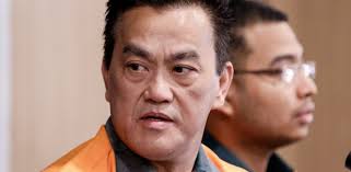 KK Mart founder, wife plan to send representation letter to AGC over  'Allah' socks case [NSTTV]