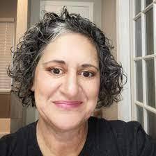 Kari Casity's Instagram, Twitter & Facebook