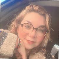 4 "Isabel Toyos" profiles