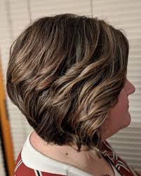Blonde highlights and layers will helps your hair look more thicker. 28 Perfectly Cut Short Hair For Round Face Shapes Ideas For 2020