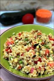 Salade De Riz Complet Aux Lentilles Corail Avoine Et Legumes Recette Salade De Riz Plat Vegetarien Recette Salade De Riz
