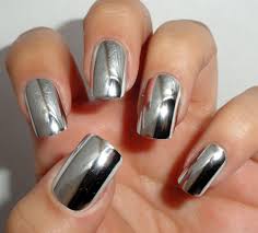 как клеить 3д наклейки на ногти под гель лак Kak Kleit Folgu Na Gel Lak Otpechatat Perevesti Folgu Na Gelevyj Lak Kak Pravilno Nanosit