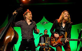 Watch The Wood Brothers Perform The Band S Ophelia American Songwriter Performance Band Songwriting