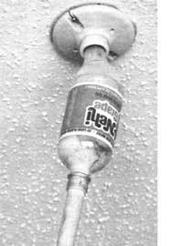 Make Your Own Low Budget Light Bulb Changers Diy Mother Earth News