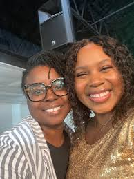 looking back at this year…… nothing but God🙌🏽💓