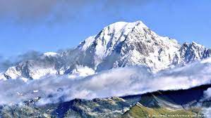 Mont blanc from mapcarta, the open map. Mont Blanc Accident 3 Italian Climbers Found Dead News Dw 10 08 2018