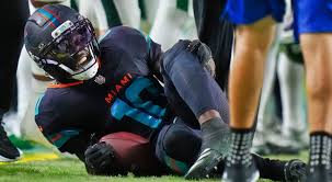 New Image Shows Tyreek Hill’s Bone Popping Out Of His Leg After Nasty Stomach-Turning Injury [PHOTO] -criss