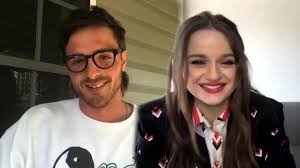 Team noah or team marco? Joey King And Jacob Elordi Reflect On Brutal Pressure Of Dating In The Public Eye Exclusive Wusa9 Com