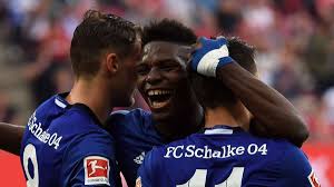 Han spiller hovedsageligt som angriber for mönchengladbach i bundesliga. Das Erhofft Sich Schalke Sturmer Breel Embolo Von Der Neuen Saison Schalke 04