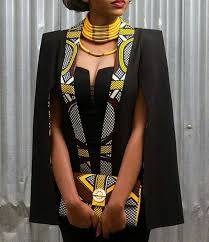 Model robe pagne africain mode africaine pagne robe africaine tendance tenue africaine robes courtes en pagne robes élégantes ensemble tailleur femme robes à imprimés africains tenues. 1001 Idees De Pagne Africain Style Et Comment Le Porter Stile Di Moda Abiti Stampati Africani Moda Africana