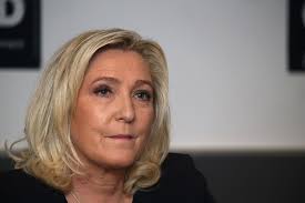 May 27, 2021 · marine le pen avait estimé mardi que « pourquoi pas », le député éric ciotti ou l'eurodéputée nadine morano, qui refusent toute alliance avec lrem et défendent des positions fermes sur. Video Pourquoi Pas Ciotti Et Morano Futurs Ministres De Marine Le Pen Valeurs Actuelles