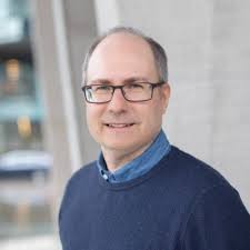 Jupp, jag är en krisnörd och har fullt upp med coronaarbetet. Nu har chefen  Kenth Åkerman intervjuat mig och jag kan inte låta bli att dela. Så  varsågod, läs och få koll