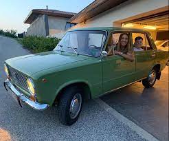 Maybe you would like to learn more about one of these? Rubint Rekanak Autoban A Meret A Lenyeg Blikk