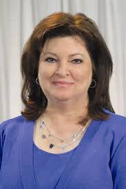 Candace Ellison's Instagram, Twitter & Facebook