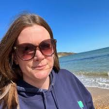 Felicity King FCCT (@resetnotinset)