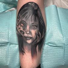 Tomie by Garrett Rautio and Veronica Erickson, Black Coffin Tattoo, St  Paul, MN : r/tattoos