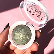 Pretty By Flormar Far Stars Baked 04 Green Lights Goz Fari Swatch Goz Makyaji