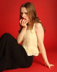 Elsa Green (@elsaleannegreen) • Instagram photos and videos