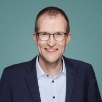 1800+ perfiles de «Weßling»