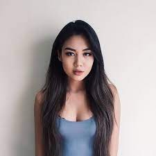 Biggest Part Of Kazakh Girls Have Brown Black Hair And Brown Eyes It Is Common To See Long And Straight Hair Artis