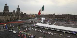 En las cucas el polvo sale a 15 o 20 soles 50 soles como mucho. Cercado De Lima Delincuentes Roban Mas De 300 Mil Soles Del Night Club Las Cucardas News Summed Up