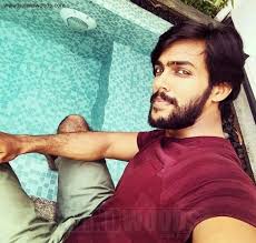 தயாரிப்பாளர் ஆனார் நடிகர் ஆரவ்!