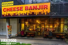 Dihidangkan pulak dengan coleslaw dan black paper team kbba9 bersama tokey restoran dan juga founder kbba aben. Uzivatel Malayfoodhunter Na Twitteru Pernah Rasa Tak Chicken Chop Disaluti Dengan Milo Rasa Macam Tak Kena Jer Macam Pelik Jer Tapi Jgn Cepat Komplen Kena Rasa Dulu Rasanya Boleh La Makan Cheese Banjir Restaurant Lokasi Lot