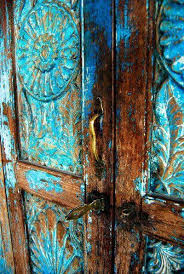 Nesrin Ozdemir Turgut Adli Kullanicinin Home Decoration Avize Koltuk Masa Sandalye Panosundaki Pin Antika Kapilar Eski Kapilar Tablolar