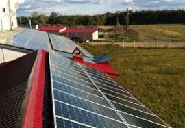 Ministerul mediului a lansat, marţi, în consultare publică, programele ''casa verde şi ''casa verde plus dedicate celor care doresc finanţare pentru dotarea caselor cu sisteme de producere a energiei nepoluante şi izolarea lor cu materiale ecologice. La Nivel NaÅ£ional Peste 26 000 De Dosare Depuse Pentru FinanÅ£area Prin Programul Casa Verde Fotovoltaice 2019 20 02 2020 Bursa Ro