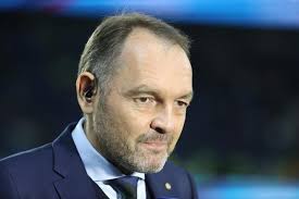 Le commentateur de foot Stéphane Guy réintègre Canal+, après l'annulation  de son licenciement par la justice