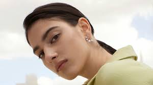 An Exclusive Look at Jewelry Designer Fernando Jorge's Diamond Residence in  Bergdorf Goodman