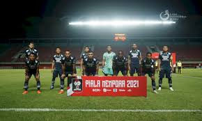 Selanjutnya indosiar melakukan perubahan status perseroan menjadi perseroan terbatas terbuka pada tahun 2004, sehingga nama indosiar berubah menjadi pt. Inilah Susunan Pemain Persib Menghadapi Pss Kick Off 20 30 Wib Live Indosiar Dan Streaming Di Vidio