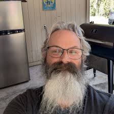 What is a good electric smoker to buy?