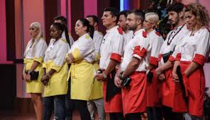 Emisiunea este moderată de gina pistol. Springboard Recunoastere Dezacord Sefi La Cutite Proprint Ro