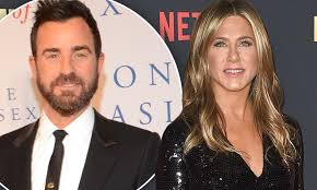 During the show, schwimmer had admitted that he and aniston actually liked each other at various points during filming, but that nothing had ever come of it. Jennifer Aniston Is Dating Again And Wants To Have A Beau Ahead Of Her 50th Birthday Daily Mail Online