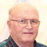 Doris Minard's Instagram, Twitter & Facebook