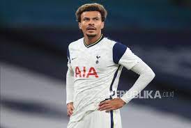 Check out his latest detailed stats including goals, assists, strengths & weaknesses and match ratings. Dele Alli Kirim Sinyal Tidak Betah Di Spurs Republika Online