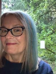 Luann Carpenter's Instagram, Twitter & Facebook