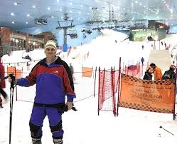 The mall itself is pretty fancy, filled with designer brands and decorated with artworks and the flag of the united arab emirates. Ski Dubai Hitting The Slopes In The Desert Amateur Traveler