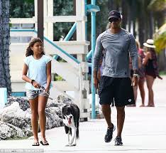 Tiger wood appears in two forms in sexual healing. Tiger Woods And His Daughter Walk Their Dog In Miami Daily Mail Online