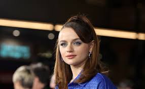 Joey Kings Oversized Tulle Skirt Was Giving Goth Princess Vibes — See  Photos | Teen Vogue