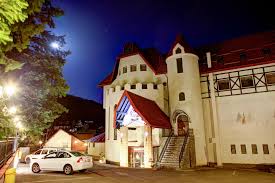 Hotel House Of Dracula Poiana Brasov Vacante De 5 Stele