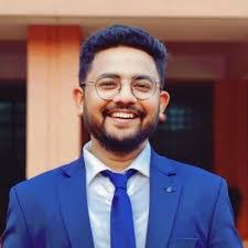 Rhea Koch's Instagram, Twitter & Facebook