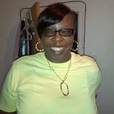 Detra Stephens's Instagram, Twitter & Facebook