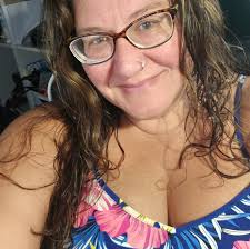 Is Lakeland Surgical and Diagnostic Center usually cold inside?